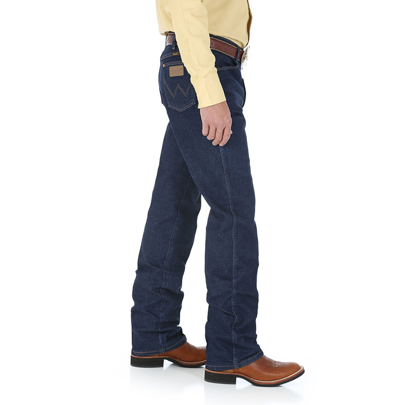 Wrangler® Cowboy Cut® Bootcut Stretch Regular Fit Jean in Navy